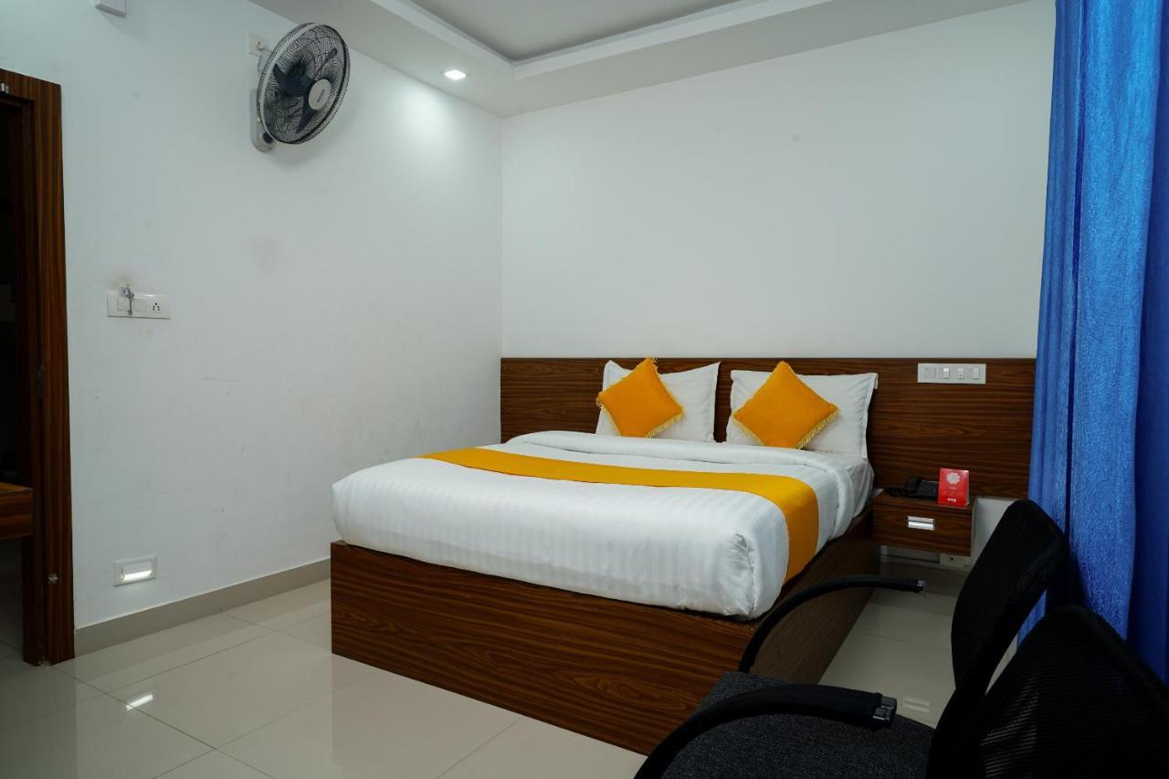 Oyo 6526 Ap Residency City Sultan Bathery Εξωτερικό φωτογραφία